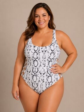 NWT Edel Qual Snakeskin Print One Piece Swimsuit Size XL Side Ring Cutout